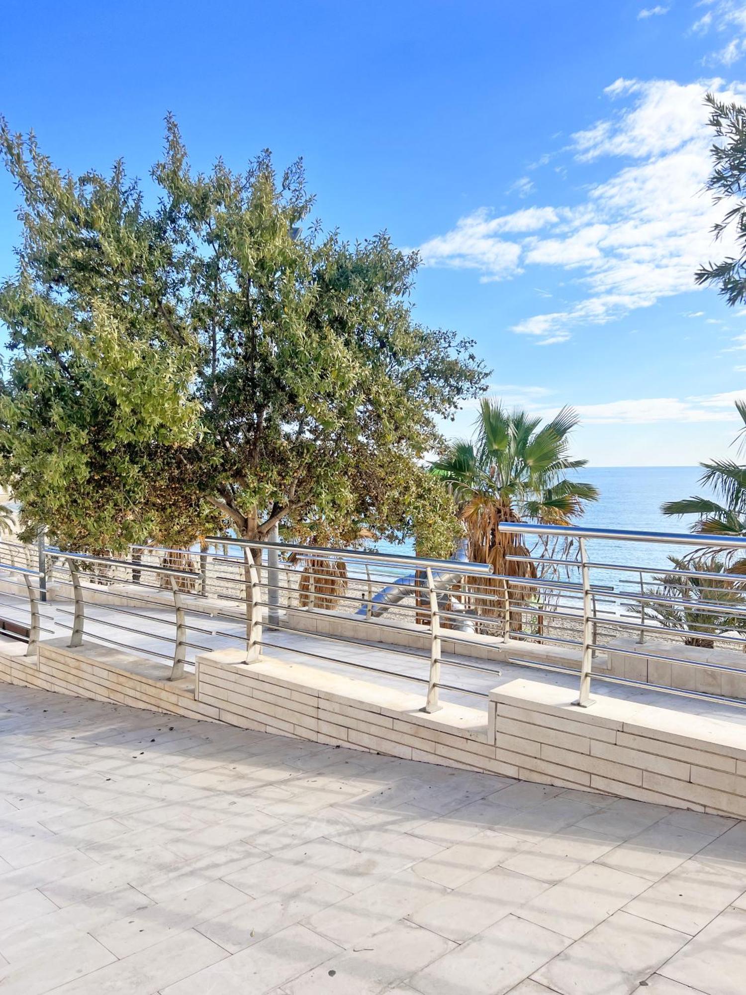 A 100M De La Playa. 2 Hab. A/C Leilighet Alicante Eksteriør bilde